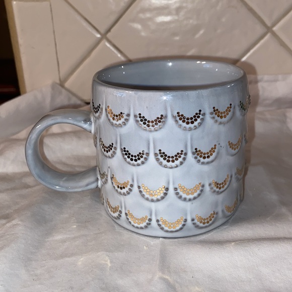 Like new Starbucks Anniversary 2016 Mermaid Scales Mug - Picture 3 of 8